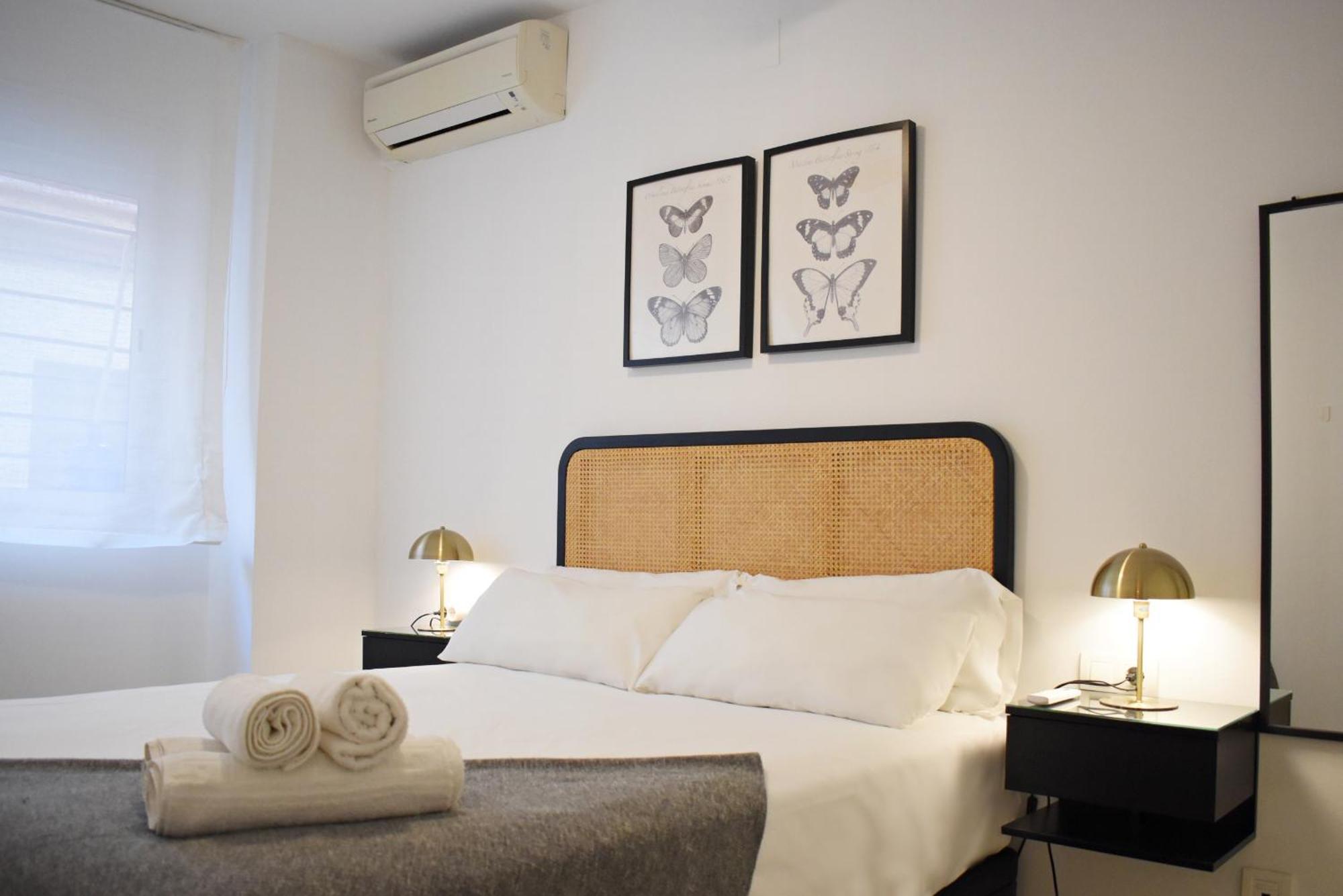Precioso Apartamento En El Centro De マラガ エクステリア 写真